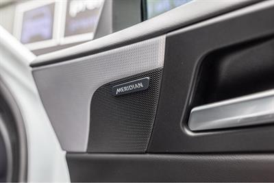 2018 Jaguar XE - Thumbnail