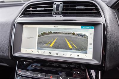 2018 Jaguar XE - Thumbnail