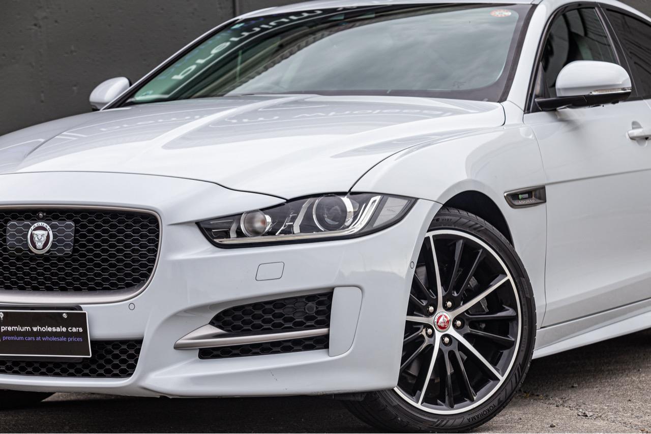 2018 Jaguar XE