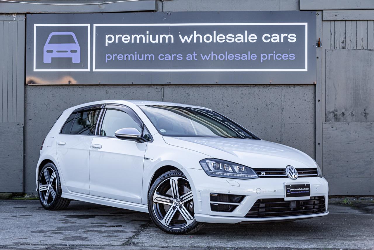 2014 Volkswagen GOLF R