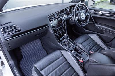 2014 Volkswagen GOLF R - Thumbnail