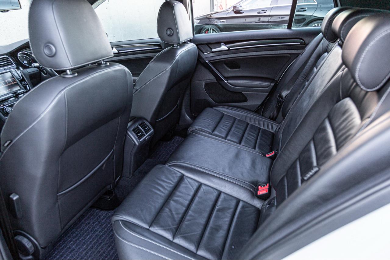 2014 Volkswagen GOLF R