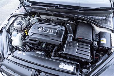 2014 Volkswagen GOLF R - Thumbnail