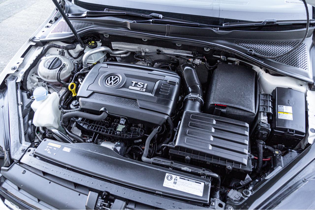2014 Volkswagen GOLF R