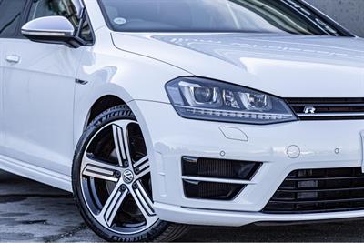 2014 Volkswagen GOLF R - Thumbnail