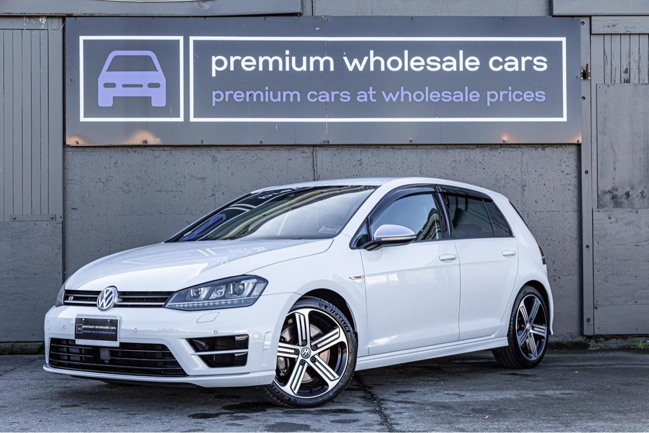 2014 Volkswagen GOLF R