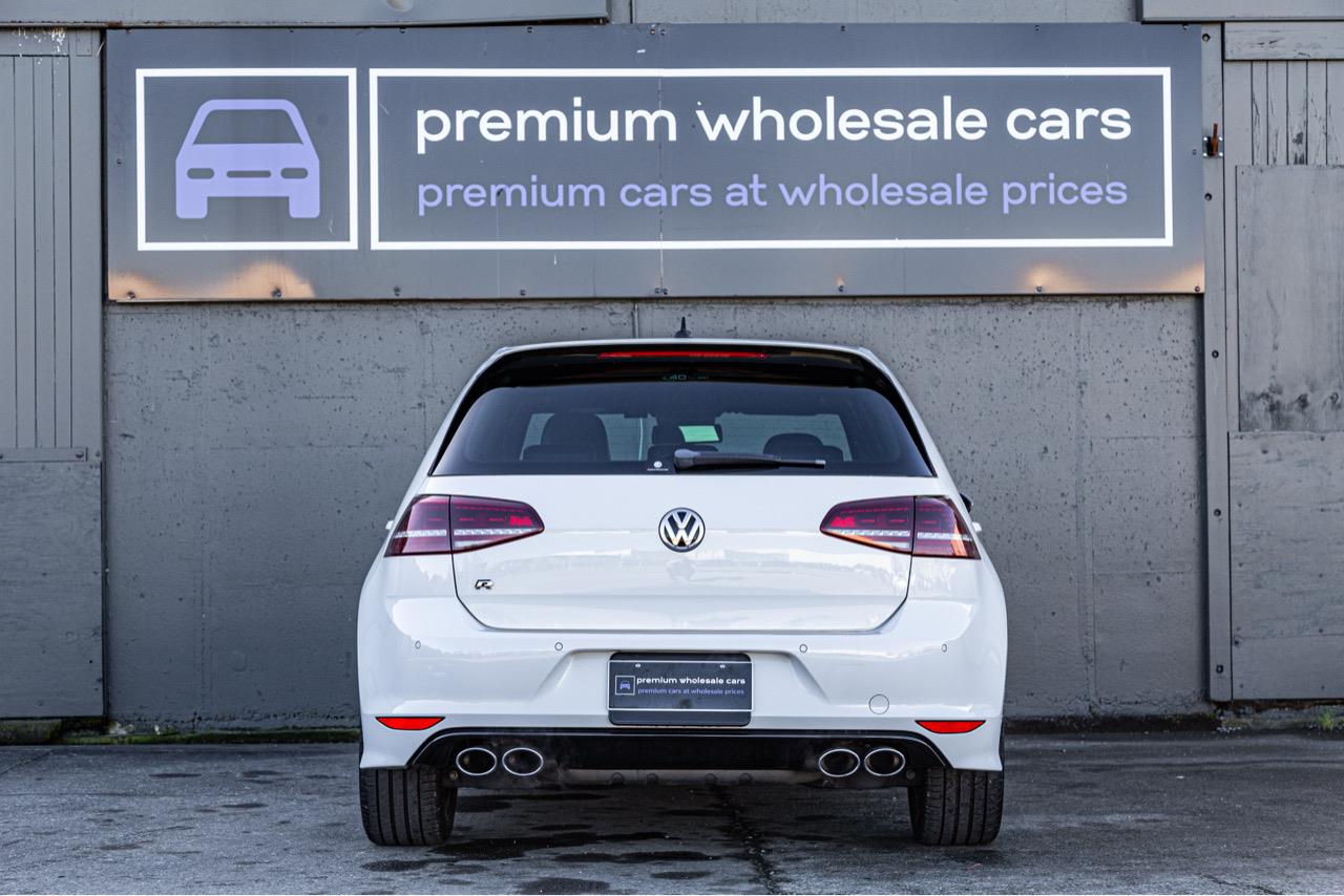 2014 Volkswagen GOLF R