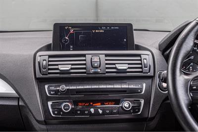 2015 BMW 1 SERIES - Thumbnail