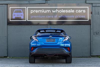 2017 TOYOTA C-HR - Thumbnail