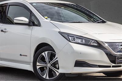 2018 Nissan Leaf - Thumbnail