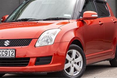 2008 Suzuki Swift - Thumbnail