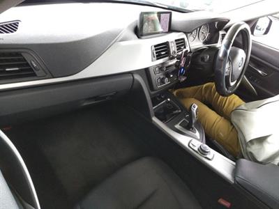 2013 BMW 320d - Thumbnail