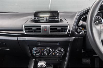 2014 Mazda Axela - Thumbnail