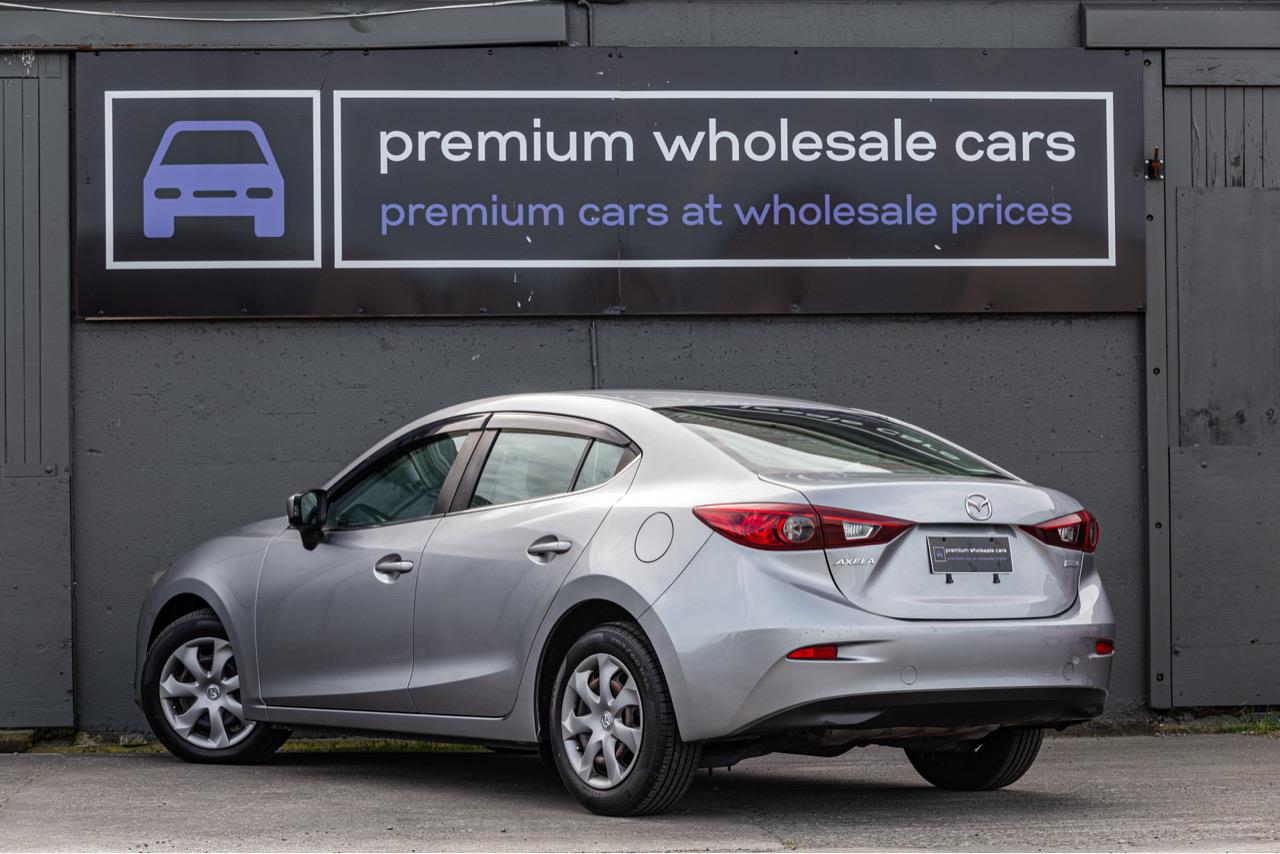 2014 Mazda Axela
