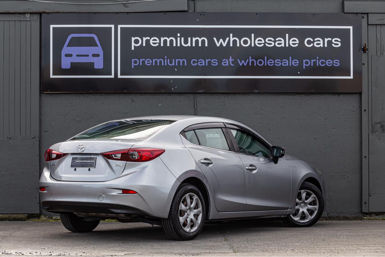 2014 Mazda Axela