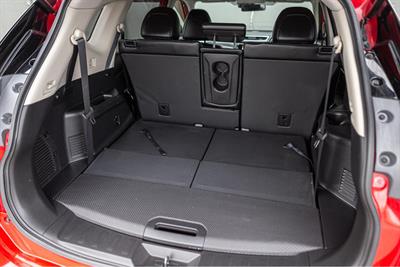 2014 Nissan X-Trail - Thumbnail