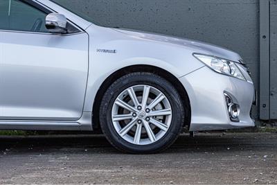 2012 Toyota Camry - Thumbnail