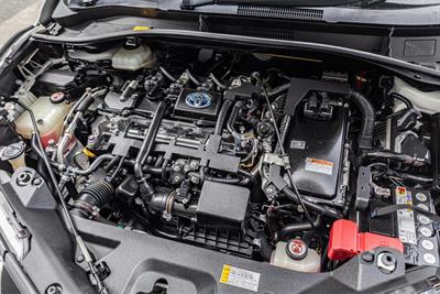 2017 Toyota C-HR - Thumbnail