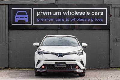 2017 Toyota C-HR - Thumbnail