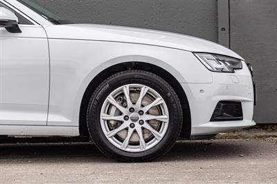 2017 Audi A4 AVANT 4WD - Thumbnail