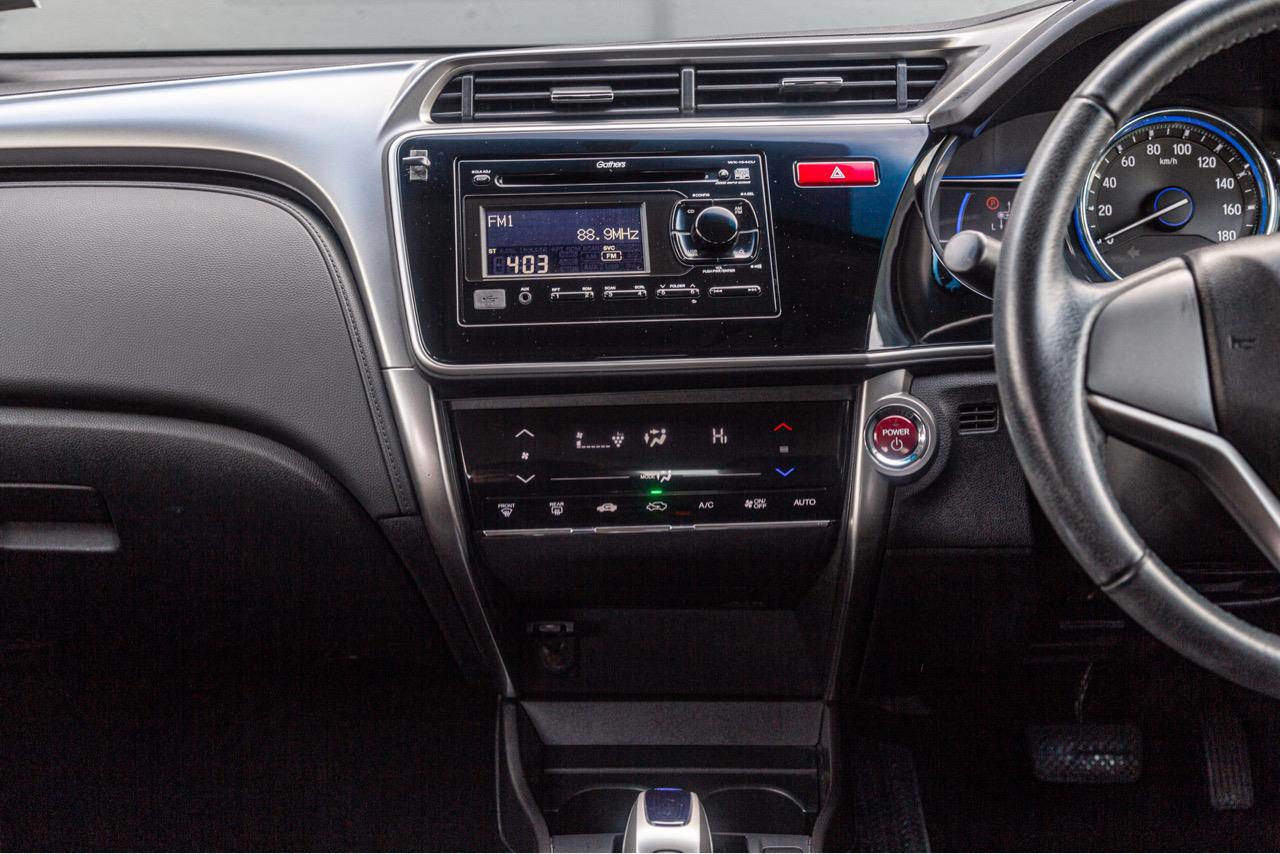 2015 Honda GRACE