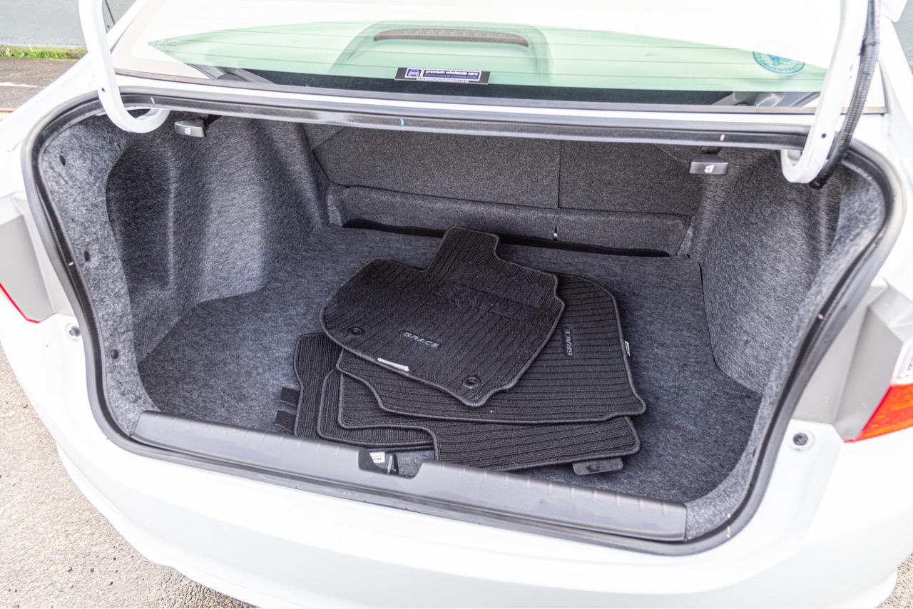 2015 Honda GRACE
