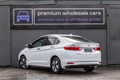 2015 Honda GRACE - Thumbnail