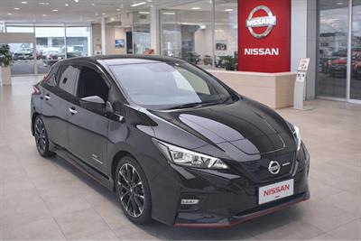 2021 Nissan Leaf - Thumbnail