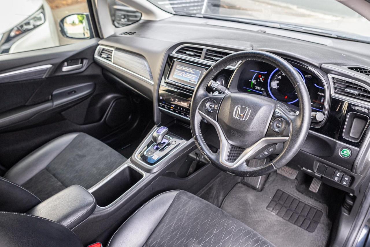 2015 Honda SHUTTLE