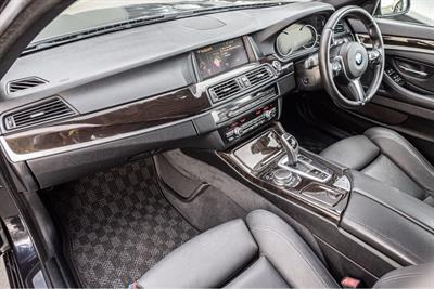 2015 BMW 528I M-SPORT - Thumbnail