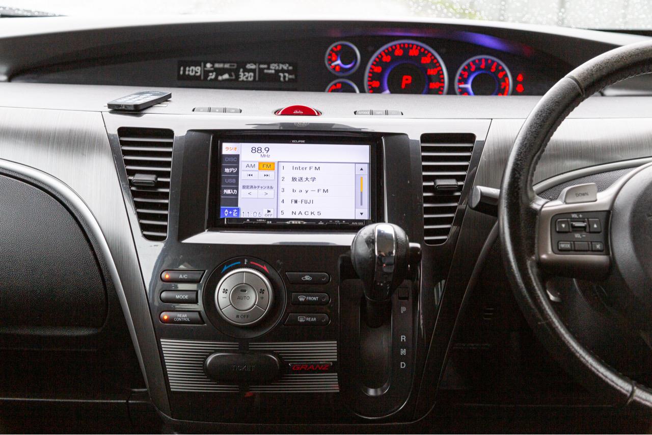 2013 MAZDA BIANTE