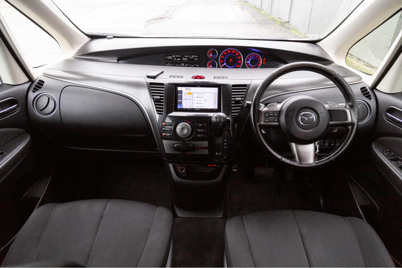 2013 MAZDA BIANTE