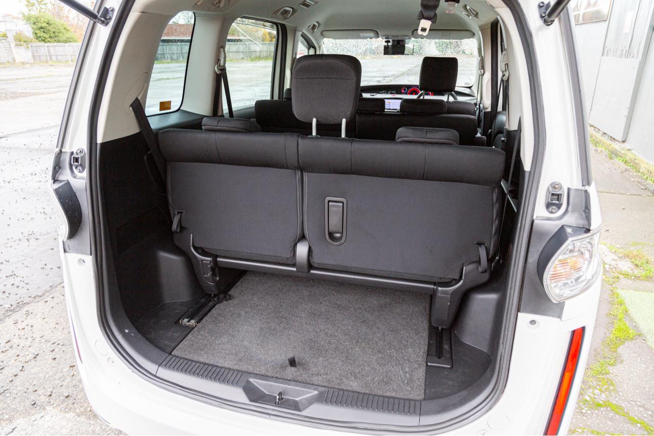 2013 MAZDA BIANTE