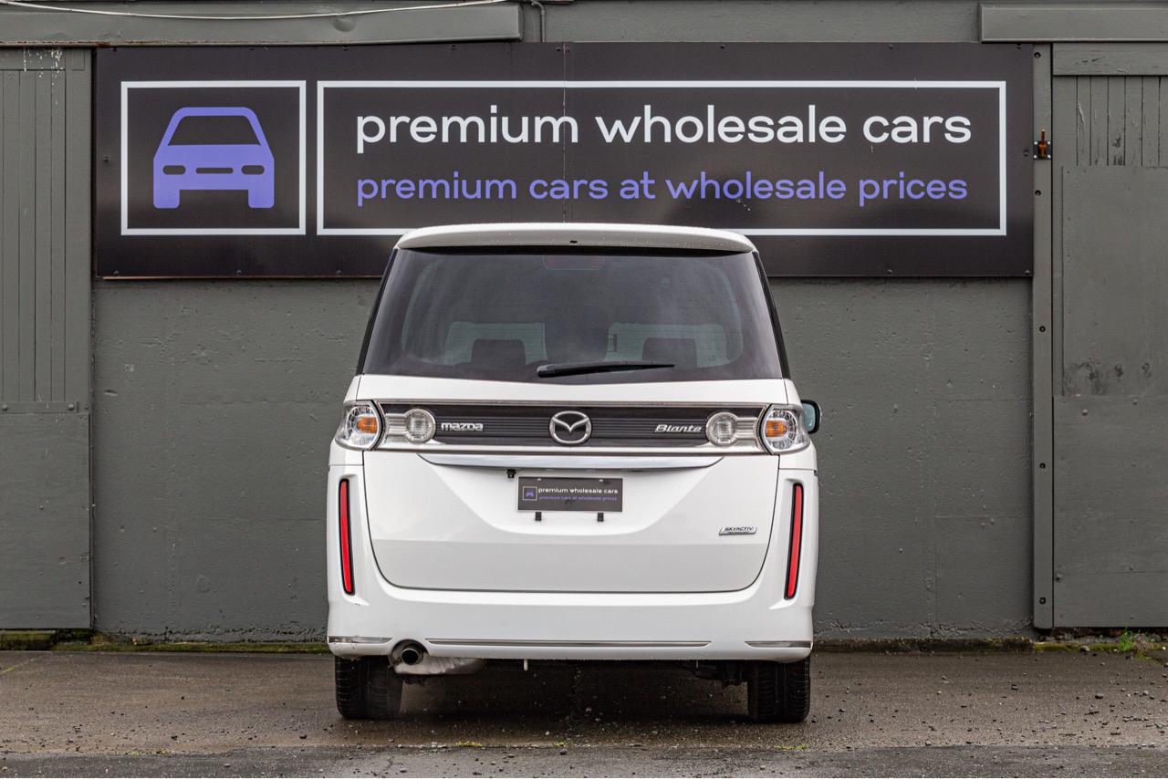 2013 MAZDA BIANTE