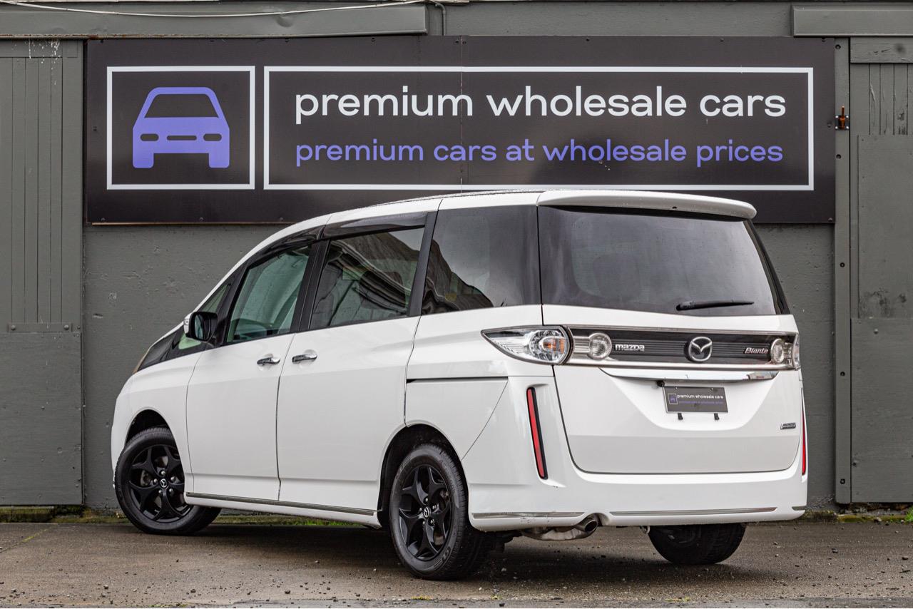 2013 MAZDA BIANTE