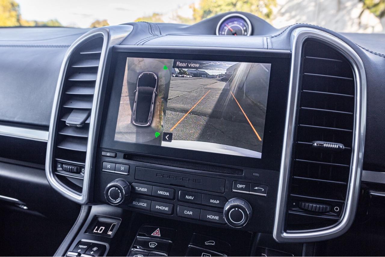 2017 Porsche CAYENNE 4WD