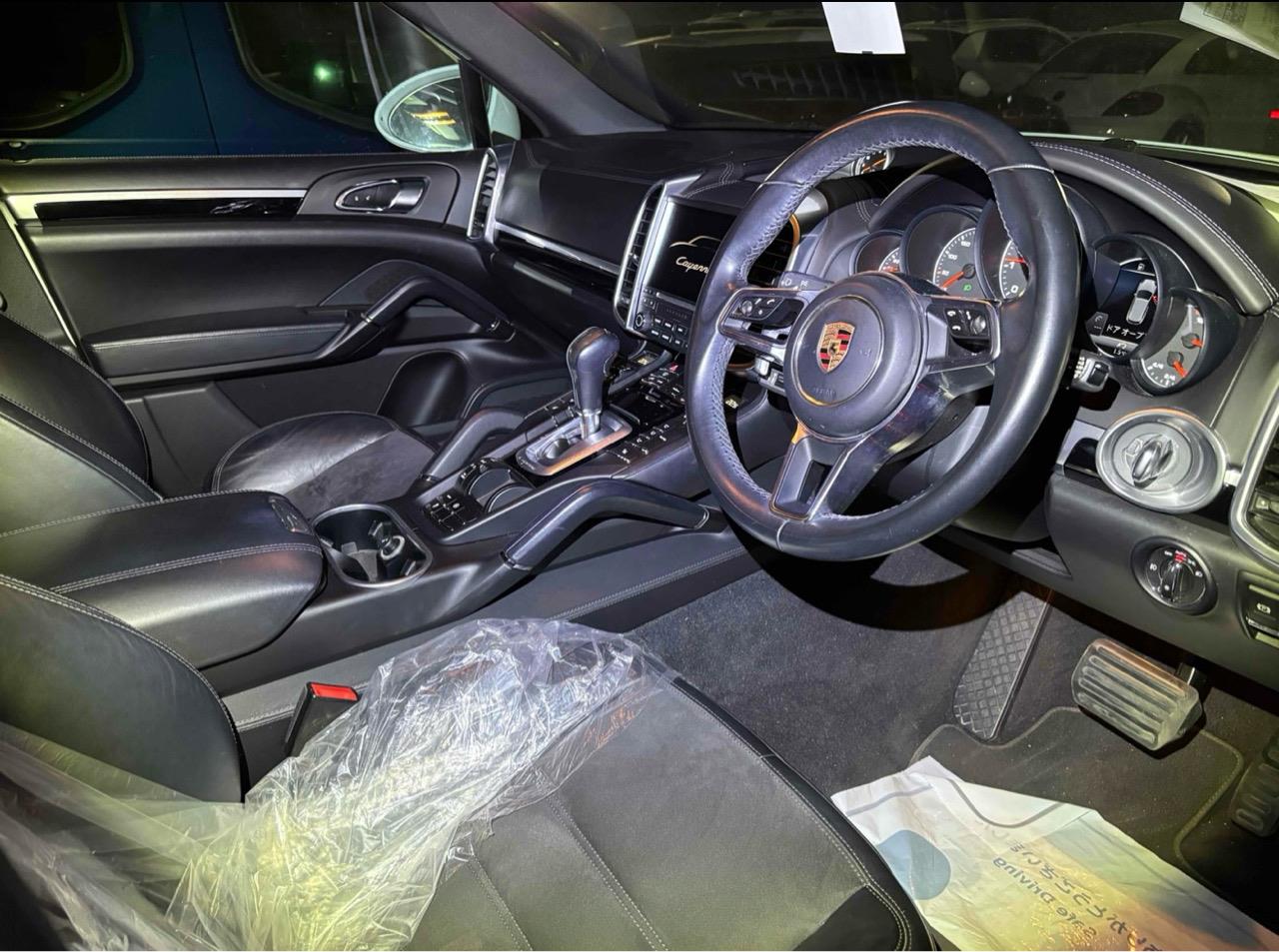 2017 Porsche CAYENNE 4WD