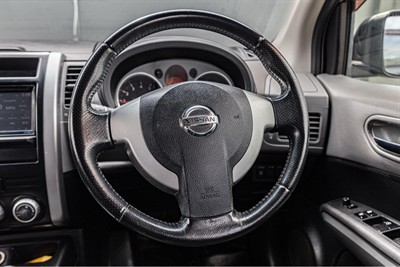 2008 Nissan X-Trail - Thumbnail