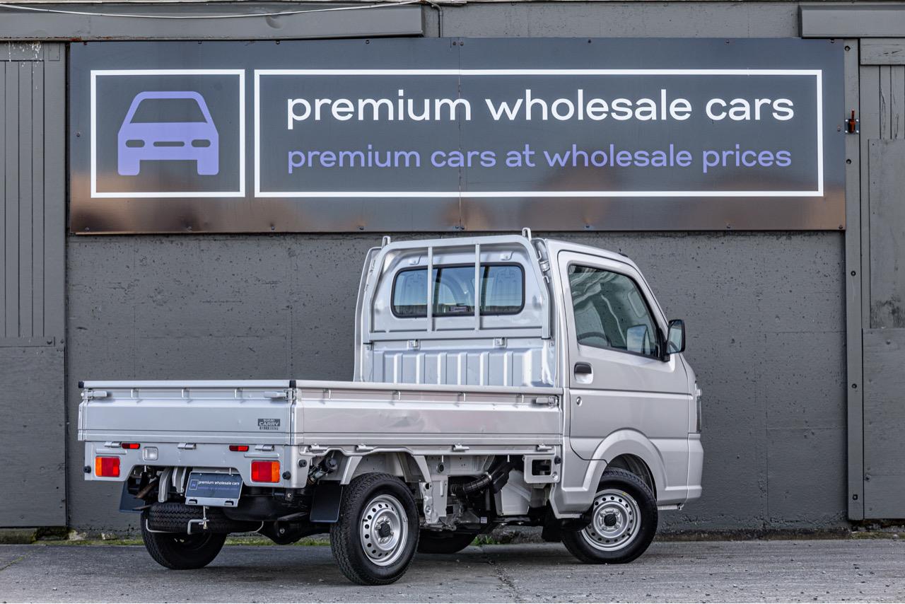 2023 Suzuki Carry