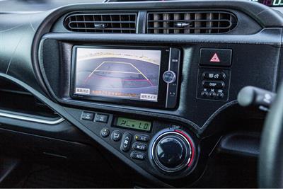 2014 Toyota AQUA - Thumbnail