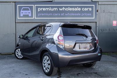 2014 Toyota AQUA - Thumbnail