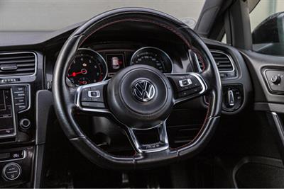 2014 Volkswagen GOLF GTI - Thumbnail