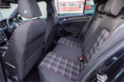 2014 Volkswagen GOLF GTI - Thumbnail
