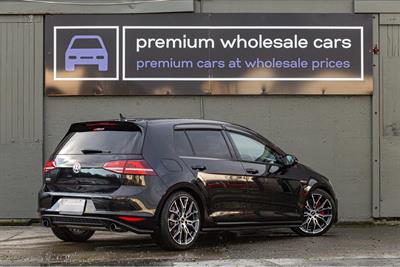 2014 Volkswagen GOLF GTI - Thumbnail