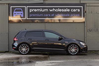 2014 Volkswagen GOLF GTI - Thumbnail