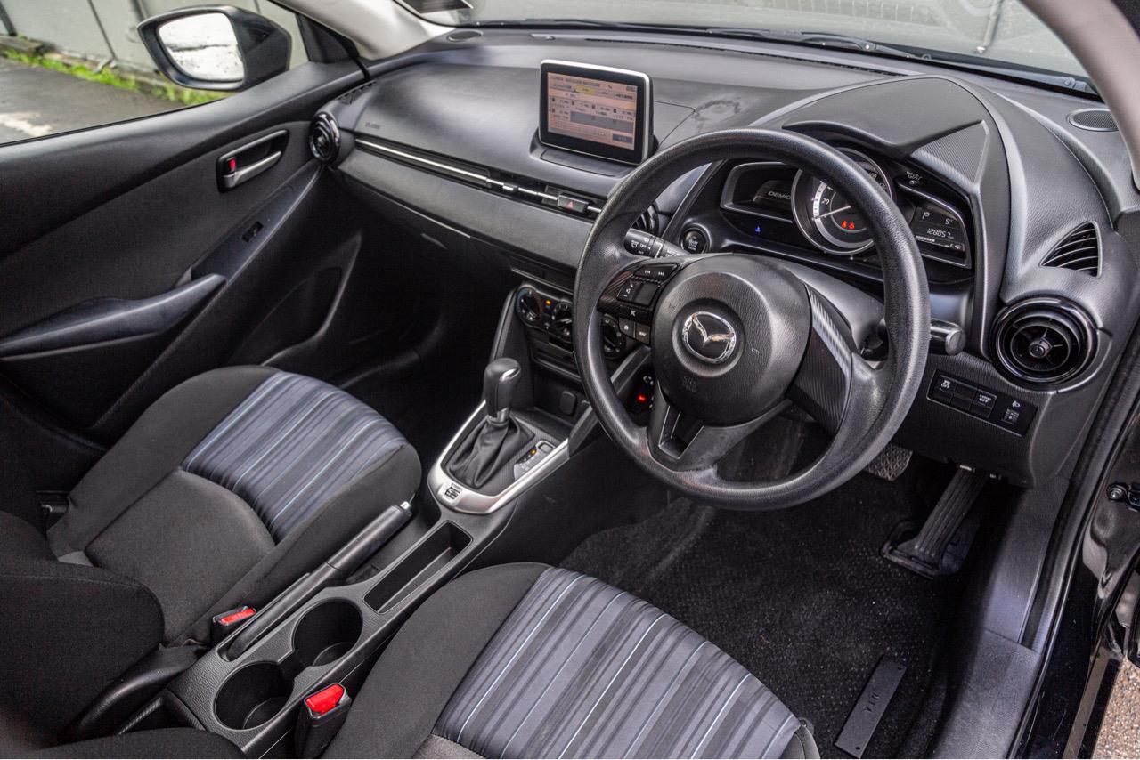 2015 Mazda Demio