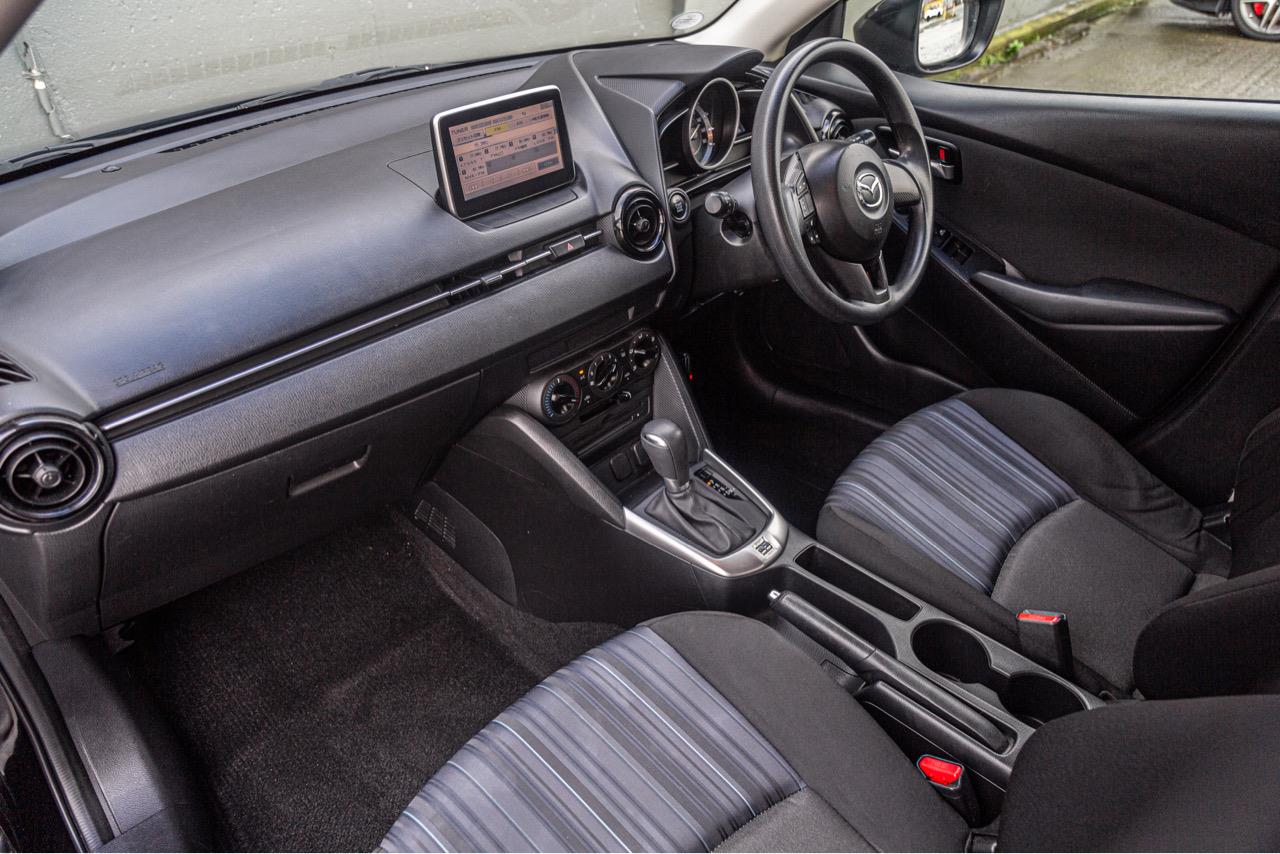 2015 Mazda Demio