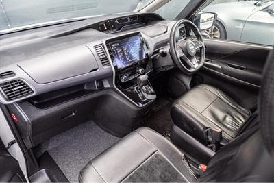 2019 Nissan SERENA - Thumbnail