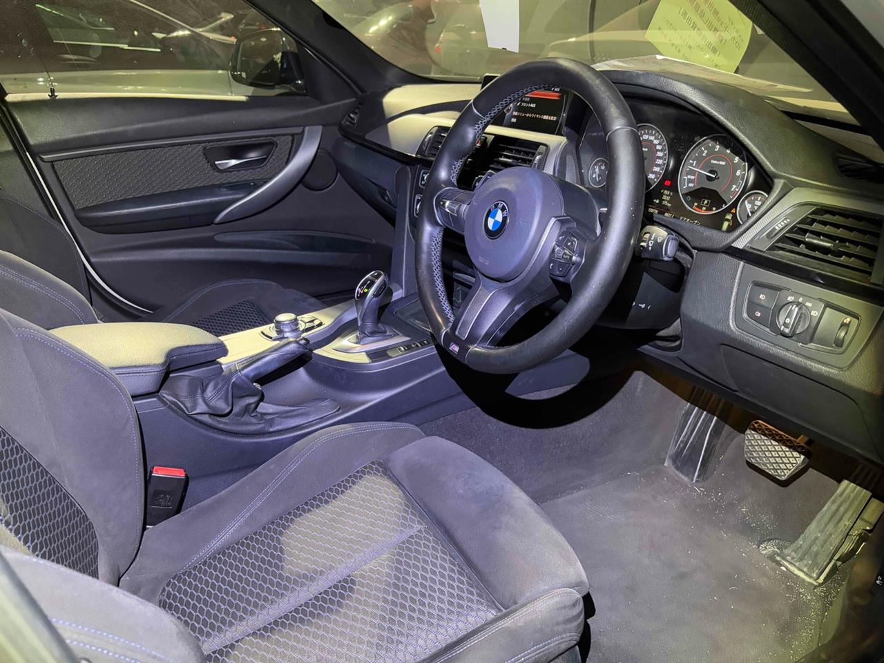 2013 BMW 320