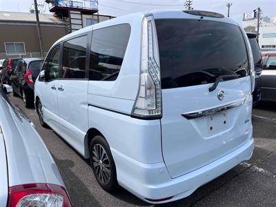 2014 Nissan SERENA - Thumbnail
